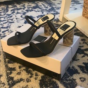 NWT Dolce Vita Noles Sandal